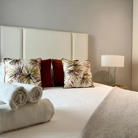 House Charms * Lizbona